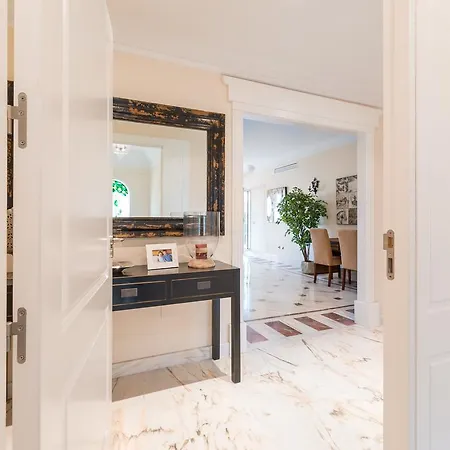Urbanliving Teresa Apartment Fuengirola